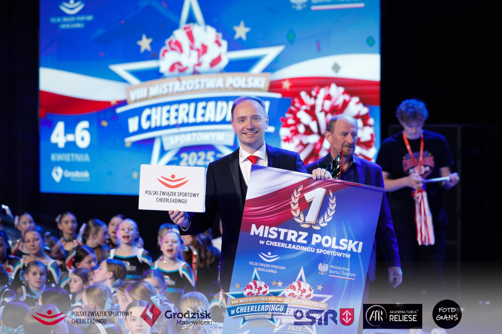 Od lokalnych klubów do Polskiego Komitetu Olimpijskiego. Przełomowe lata dla cheerleadingu